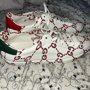Women’s GUCCI Shoes size 41/10.5